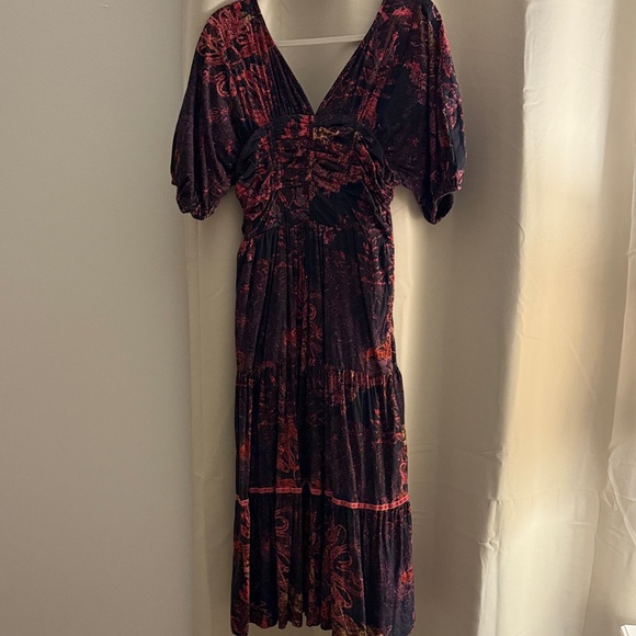 Ro’s garden dress - Picture 2 of 5